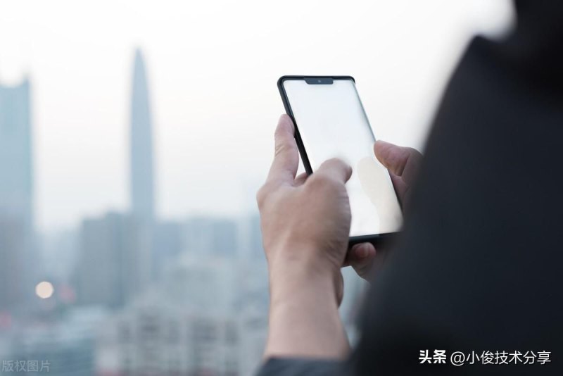 手机发热发烫是什么原因（详解手机降温的方法）