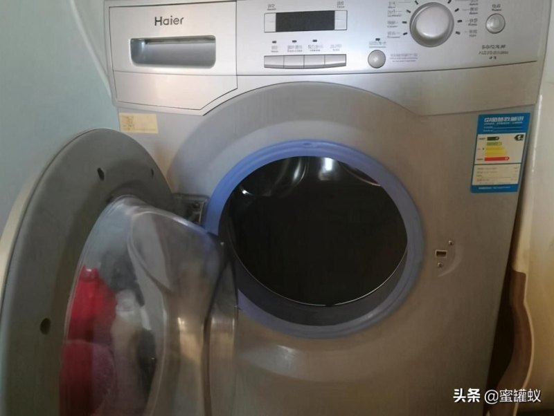 海尔洗衣机打不开门怎么办（海尔滚筒洗衣机门打不开的维修方法）