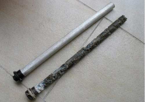 热水器的镁棒起什么作用
